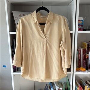 Uniqlo Pastel Yellow Relaxed Fit Collared Shirt